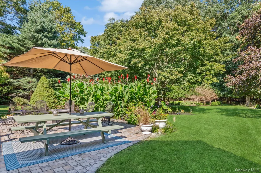 105 Ole Jule Lane Mattituck, NY 11952