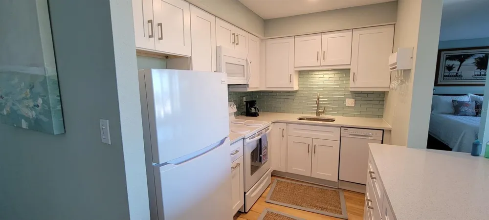 632 EDGEWATER DRIVE #537 Dunedin, FL 34698