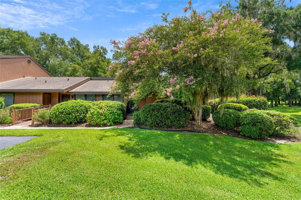 19660 SW 83RD PLACE ROAD #C13 Dunnellon, FL 34432