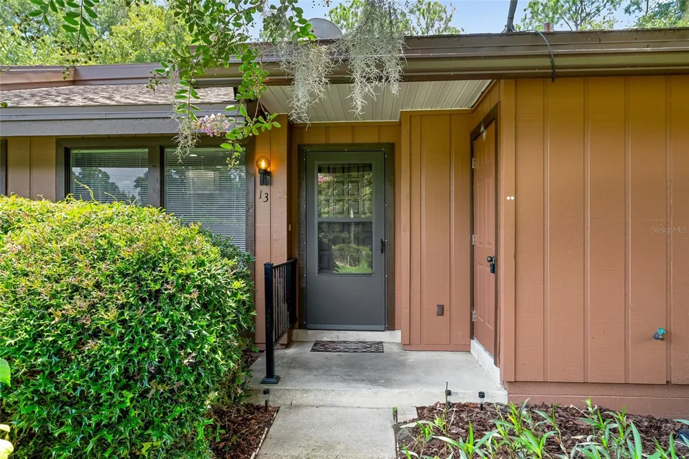 19660 SW 83RD PLACE ROAD #C13 Dunnellon, FL 34432