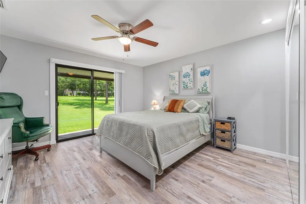 19660 SW 83RD PLACE ROAD #C13 Dunnellon, FL 34432