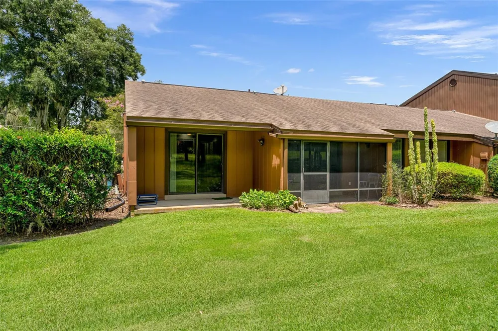19660 SW 83RD PLACE ROAD #C13 Dunnellon, FL 34432