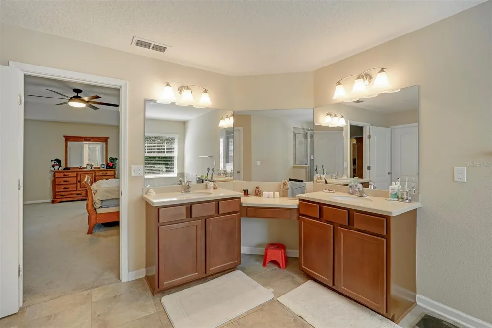 3520 OGLEBAY DRIVE Green Cove Springs, FL 32043