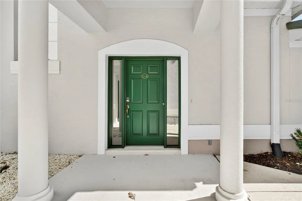 516 GRASSLANDS VILLAGE CIRCLE Lakeland, FL 33803