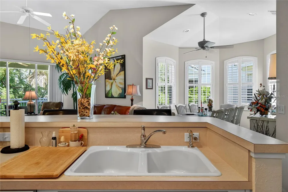 516 GRASSLANDS VILLAGE CIRCLE Lakeland, FL 33803