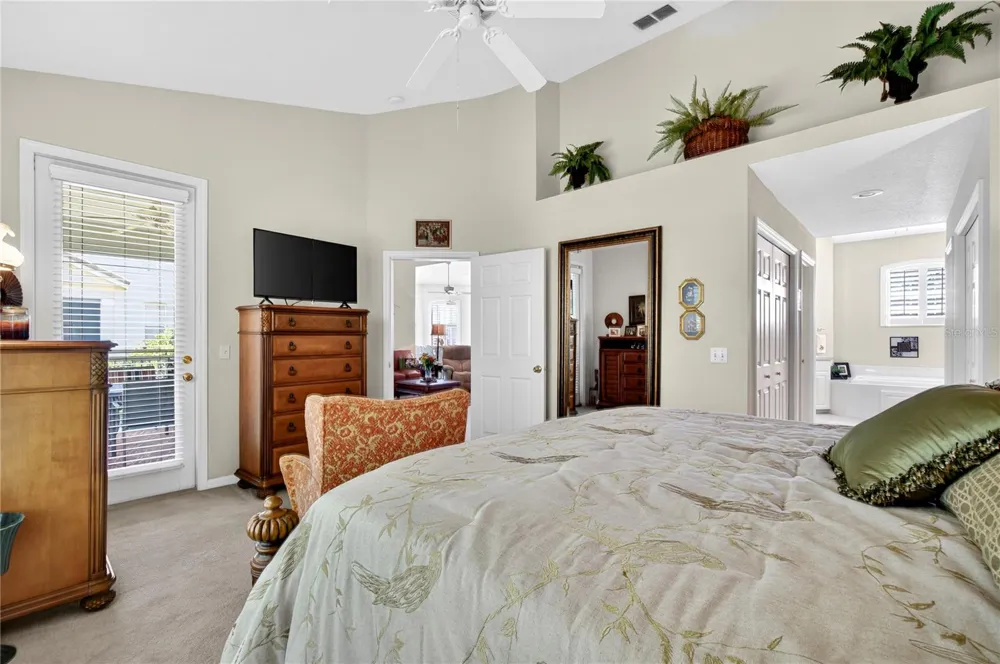 516 GRASSLANDS VILLAGE CIRCLE Lakeland, FL 33803
