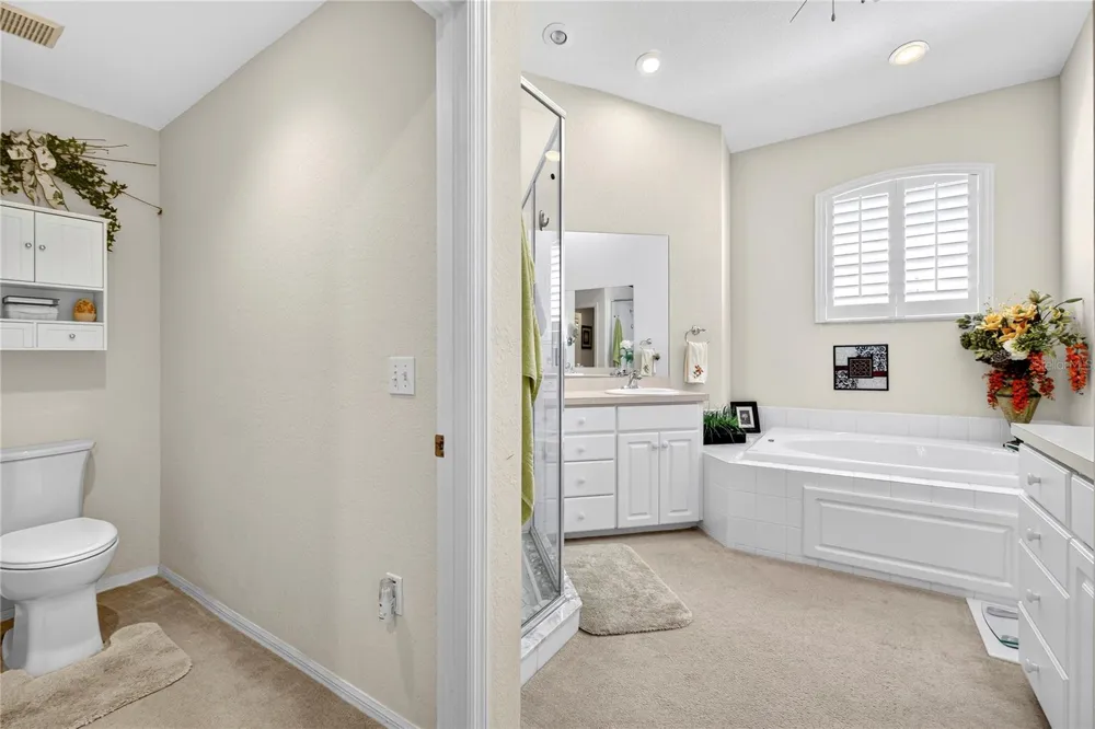 516 GRASSLANDS VILLAGE CIRCLE Lakeland, FL 33803