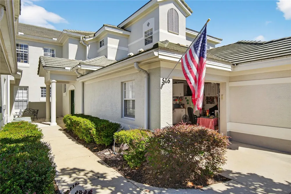 516 GRASSLANDS VILLAGE CIRCLE Lakeland, FL 33803