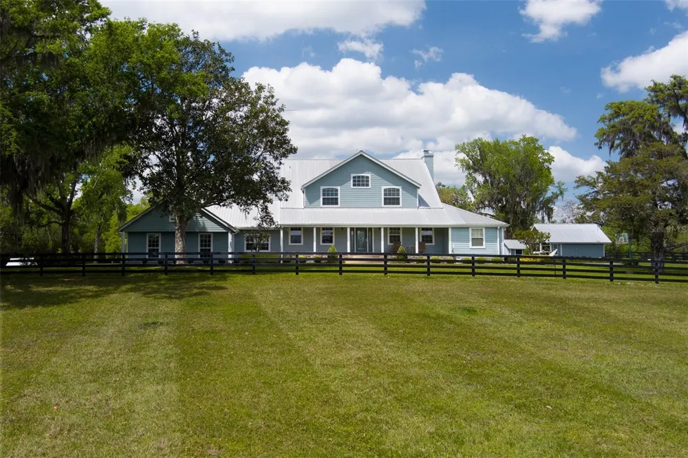 8393 NW 110TH STREET Reddick, FL 32686