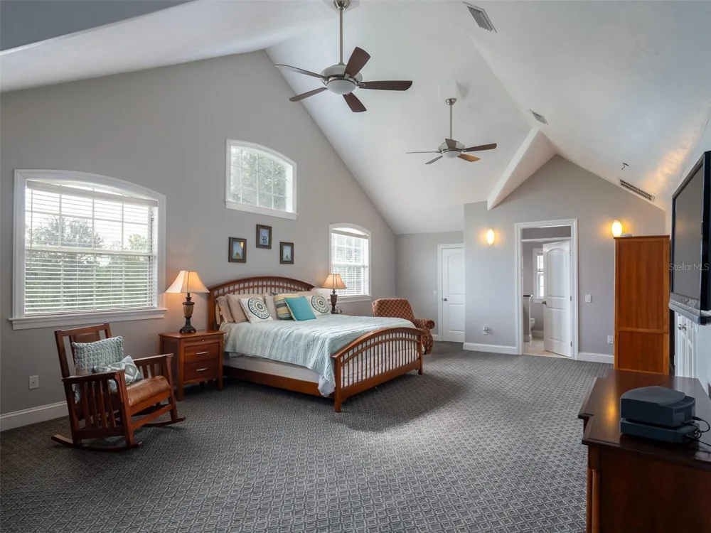 8393 NW 110TH STREET Reddick, FL 32686