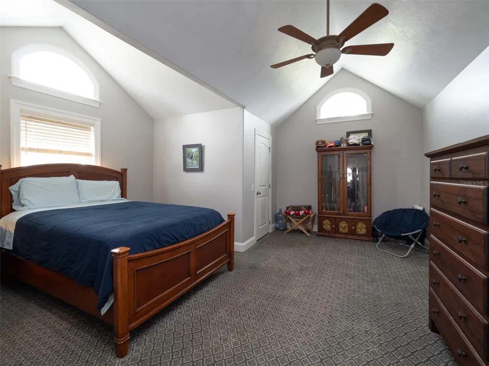 8393 NW 110TH STREET Reddick, FL 32686
