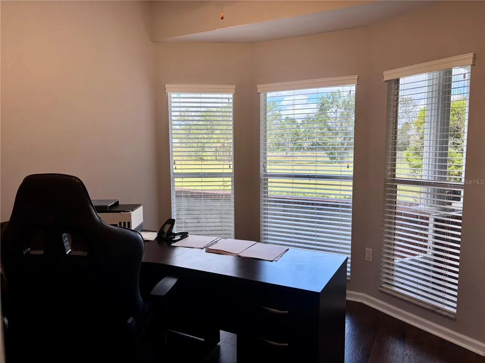 1950 BERN CREEK LOOP Sarasota, FL 34240