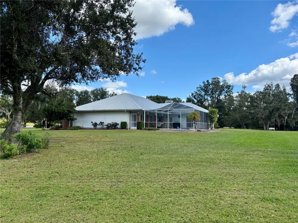 1950 BERN CREEK LOOP Sarasota, FL 34240