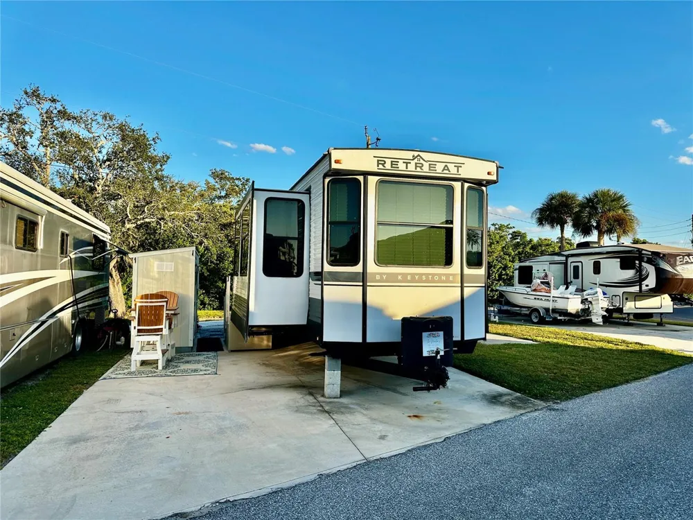 136 BAHIA DRIVE Palmetto, FL 34221