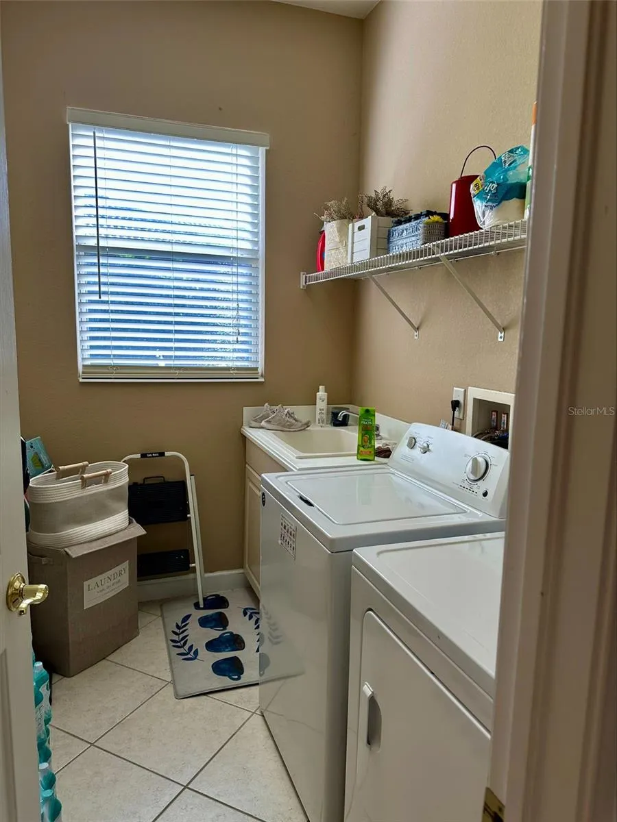 137 MEDICI TERRACE North Venice, FL 34275