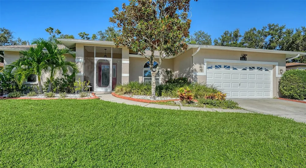 2246 CORK OAK STREET W Sarasota, FL 34232