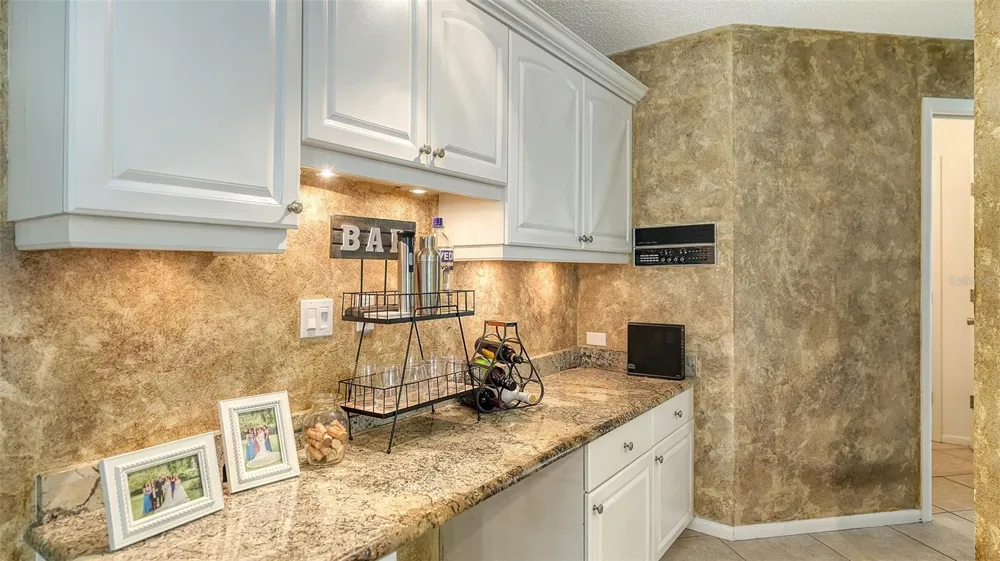 2246 CORK OAK STREET W Sarasota, FL 34232