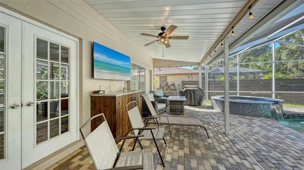 2246 CORK OAK STREET W Sarasota, FL 34232