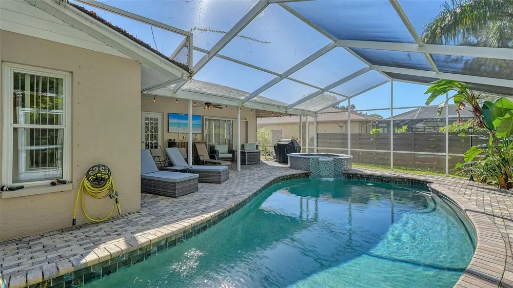 2246 CORK OAK STREET W Sarasota, FL 34232