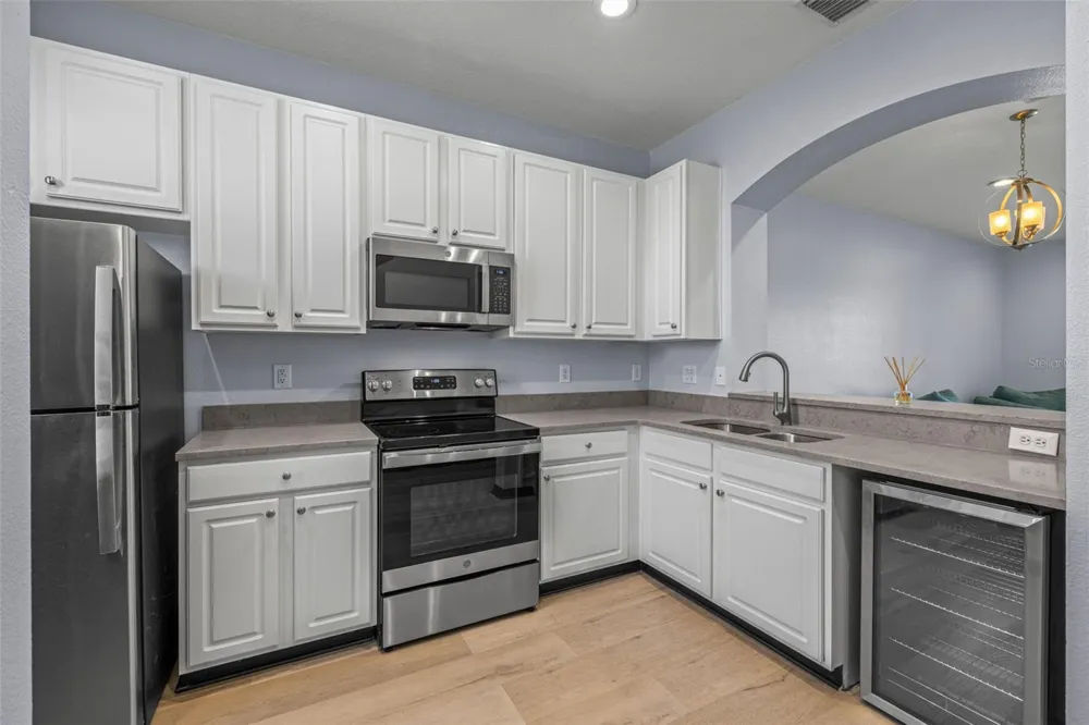 6912 TOWERING SPRUCE DRIVE #6912 Riverview, FL 33578