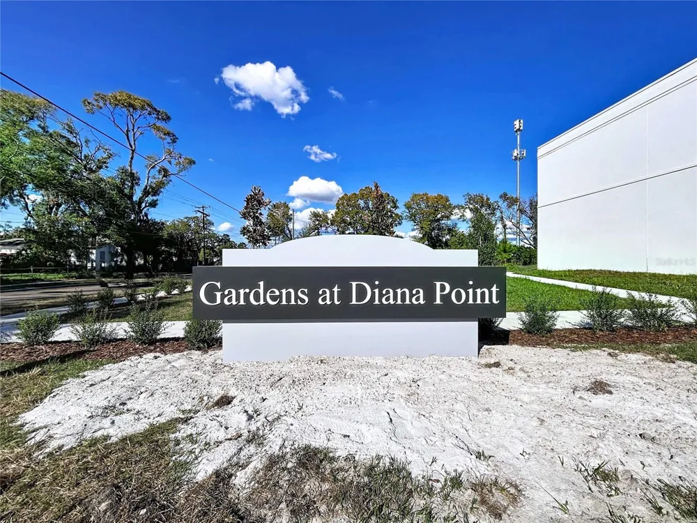 4370 CAMBIO GARDENS COURT Tampa, FL 33610