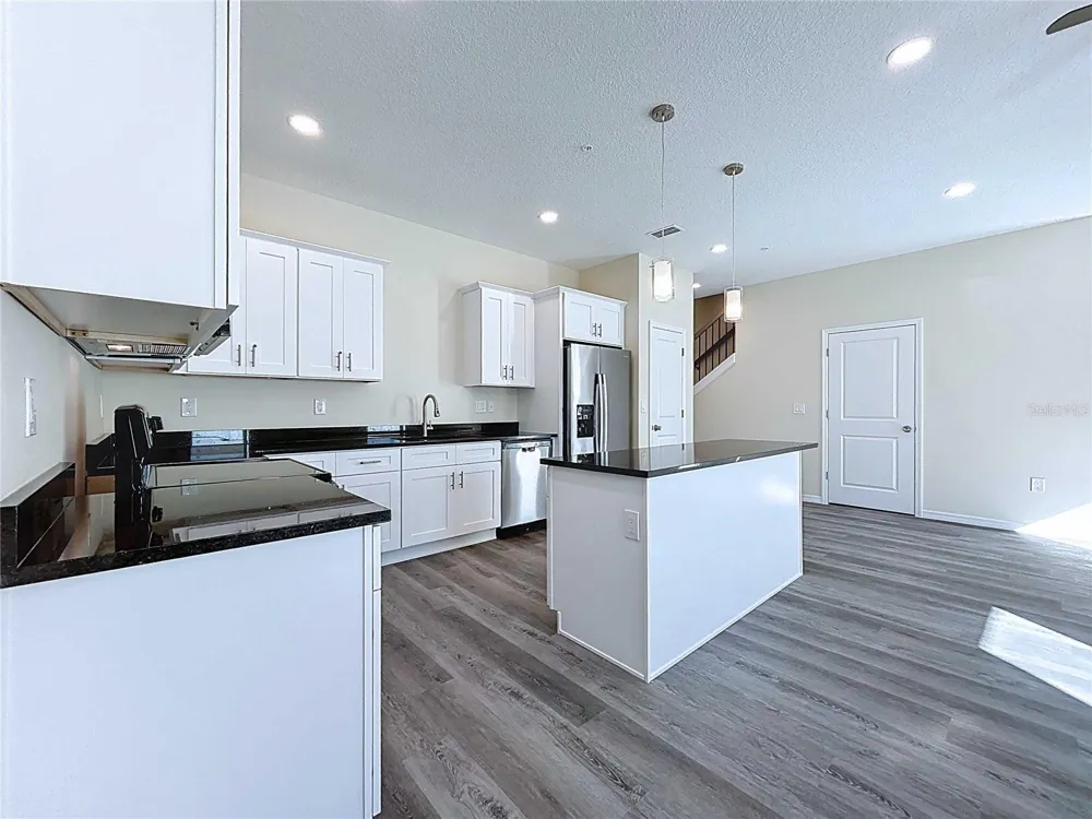 4370 CAMBIO GARDENS COURT Tampa, FL 33610