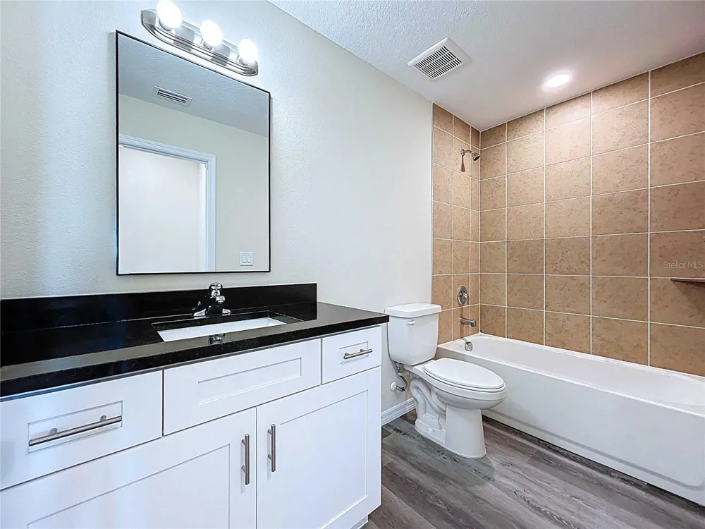 4370 CAMBIO GARDENS COURT Tampa, FL 33610