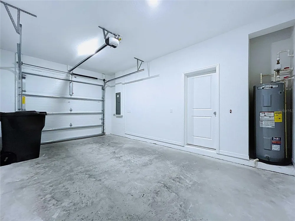 4370 CAMBIO GARDENS COURT Tampa, FL 33610