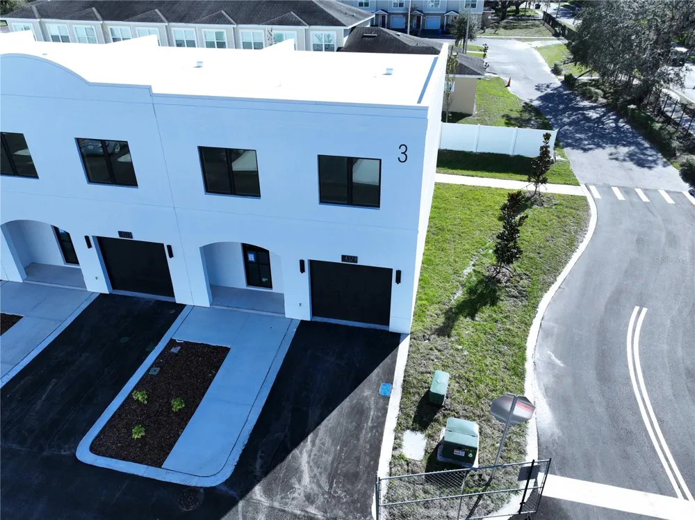 4370 CAMBIO GARDENS COURT Tampa, FL 33610