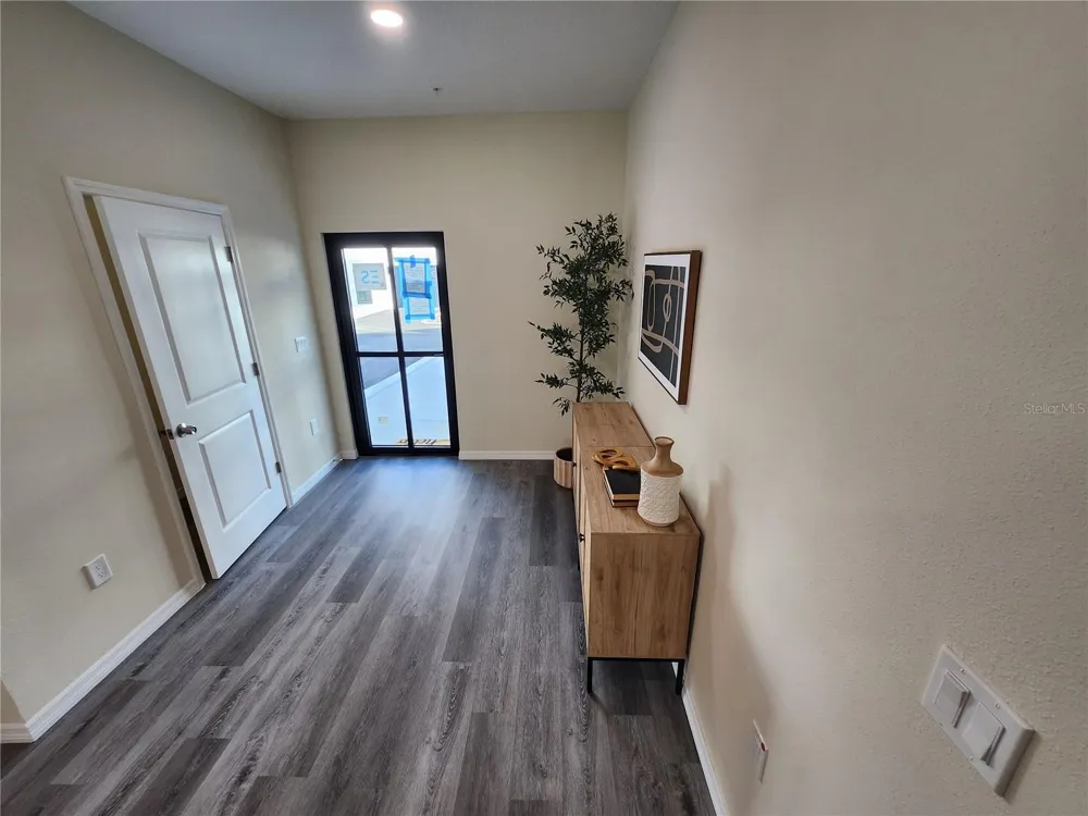 4370 CAMBIO GARDENS COURT Tampa, FL 33610