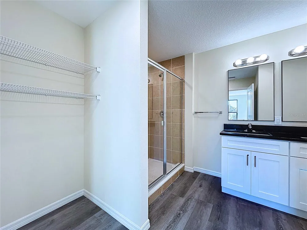 4368 CAMBIO GARDENS COURT Tampa, FL 33610