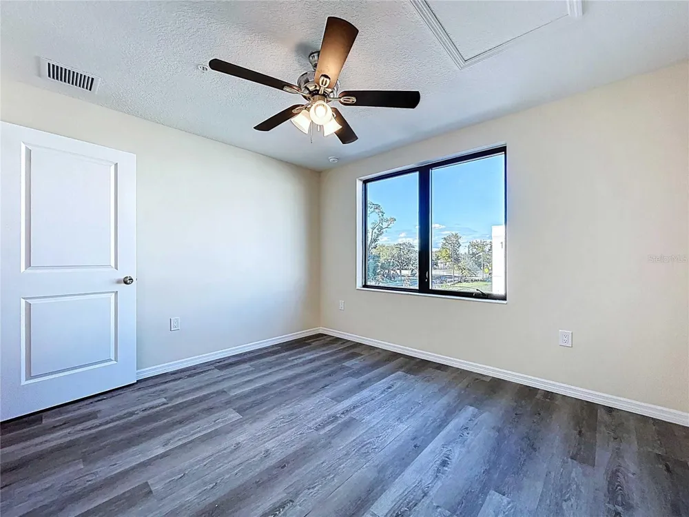 4368 CAMBIO GARDENS COURT Tampa, FL 33610