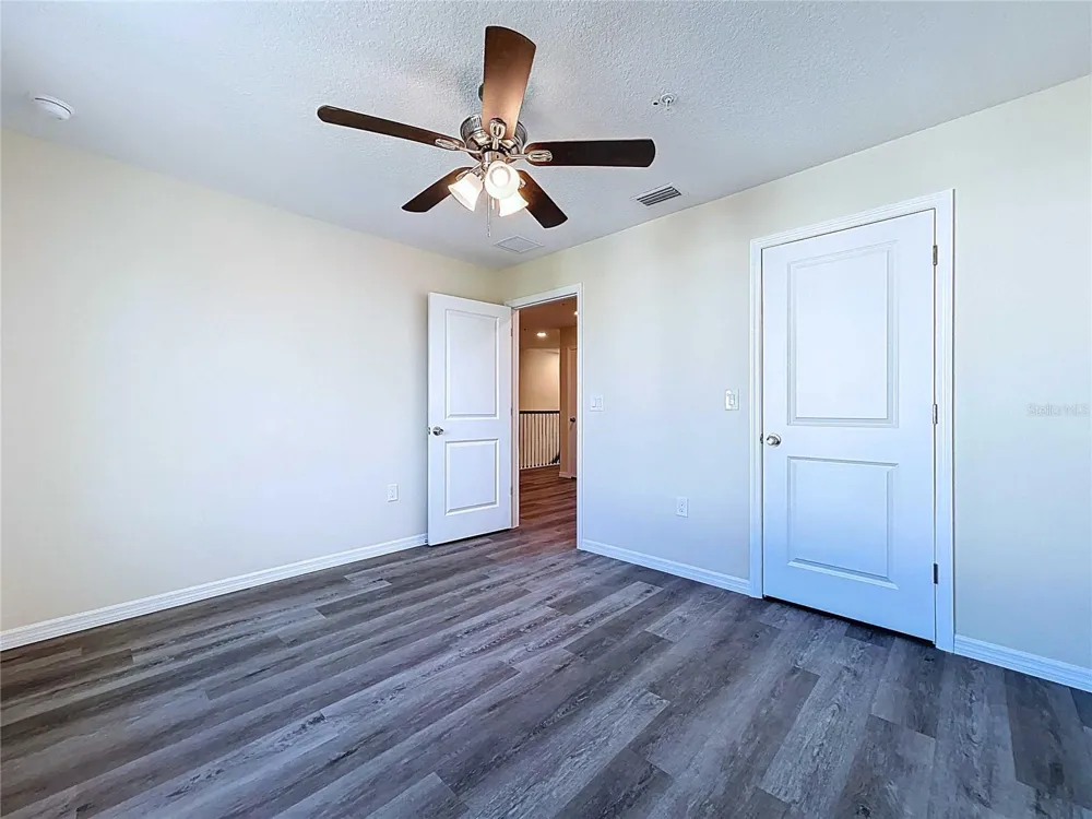 4368 CAMBIO GARDENS COURT Tampa, FL 33610