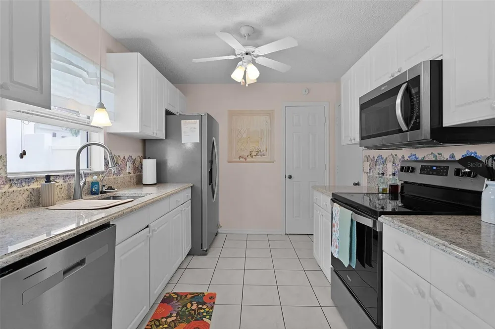 1330 LA JOLLA CIRCLE The Villages, FL 32159