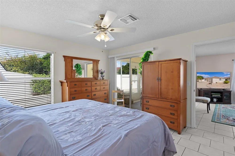 1330 LA JOLLA CIRCLE The Villages, FL 32159