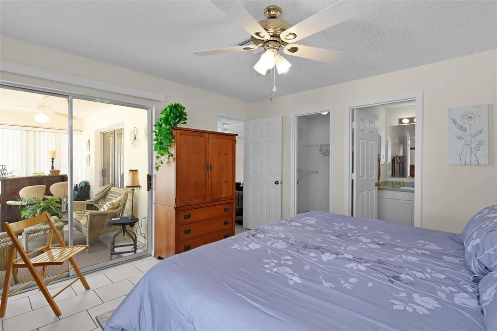 1330 LA JOLLA CIRCLE The Villages, FL 32159