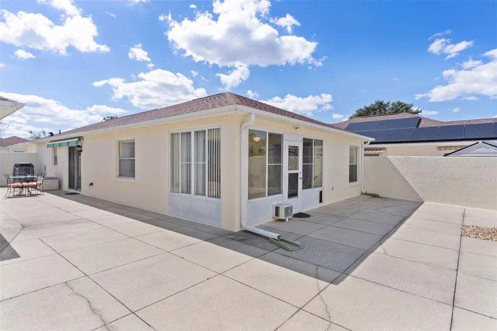 1330 LA JOLLA CIRCLE The Villages, FL 32159