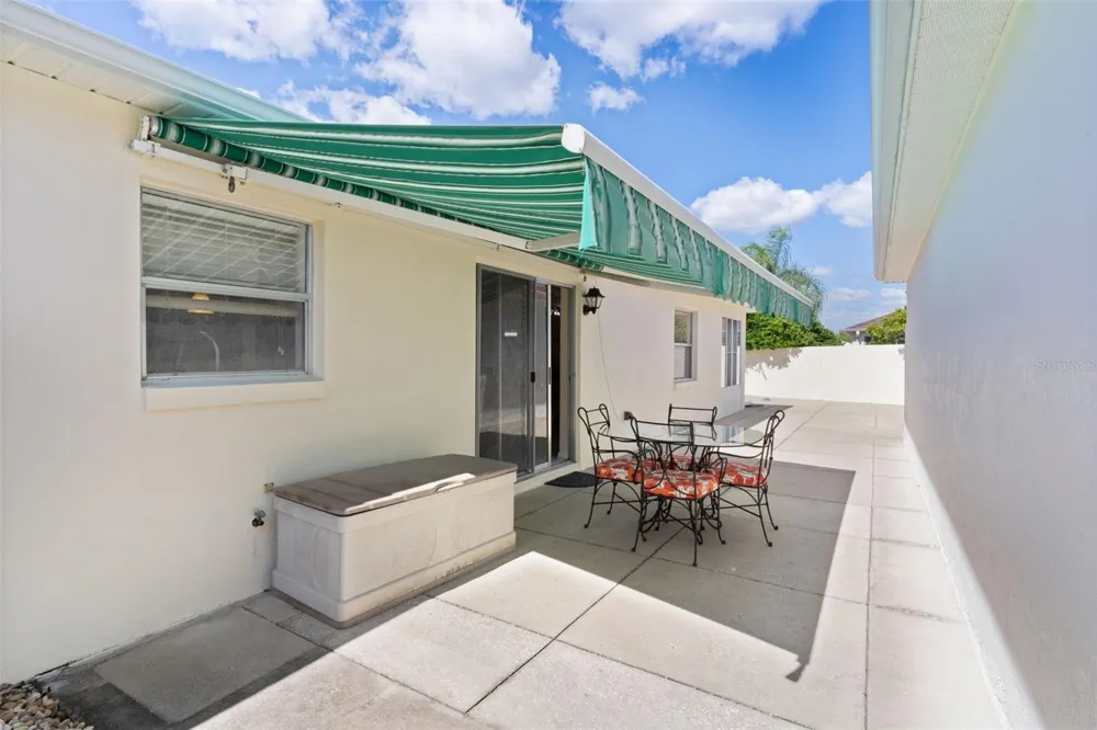 1330 LA JOLLA CIRCLE The Villages, FL 32159