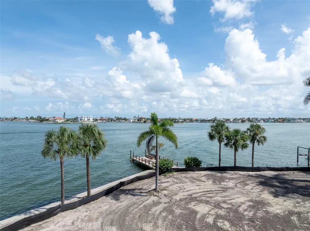 1 PARADISE LANE Treasure Island, FL 33706