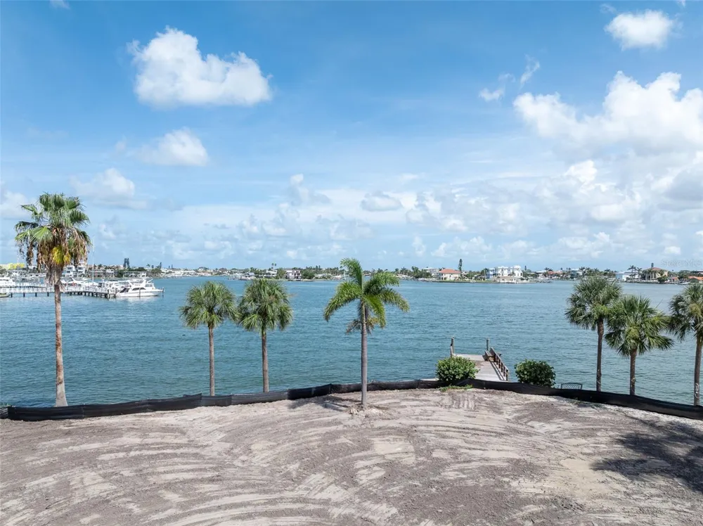 1 PARADISE LANE Treasure Island, FL 33706