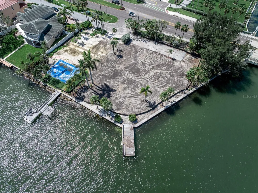 1 PARADISE LANE Treasure Island, FL 33706