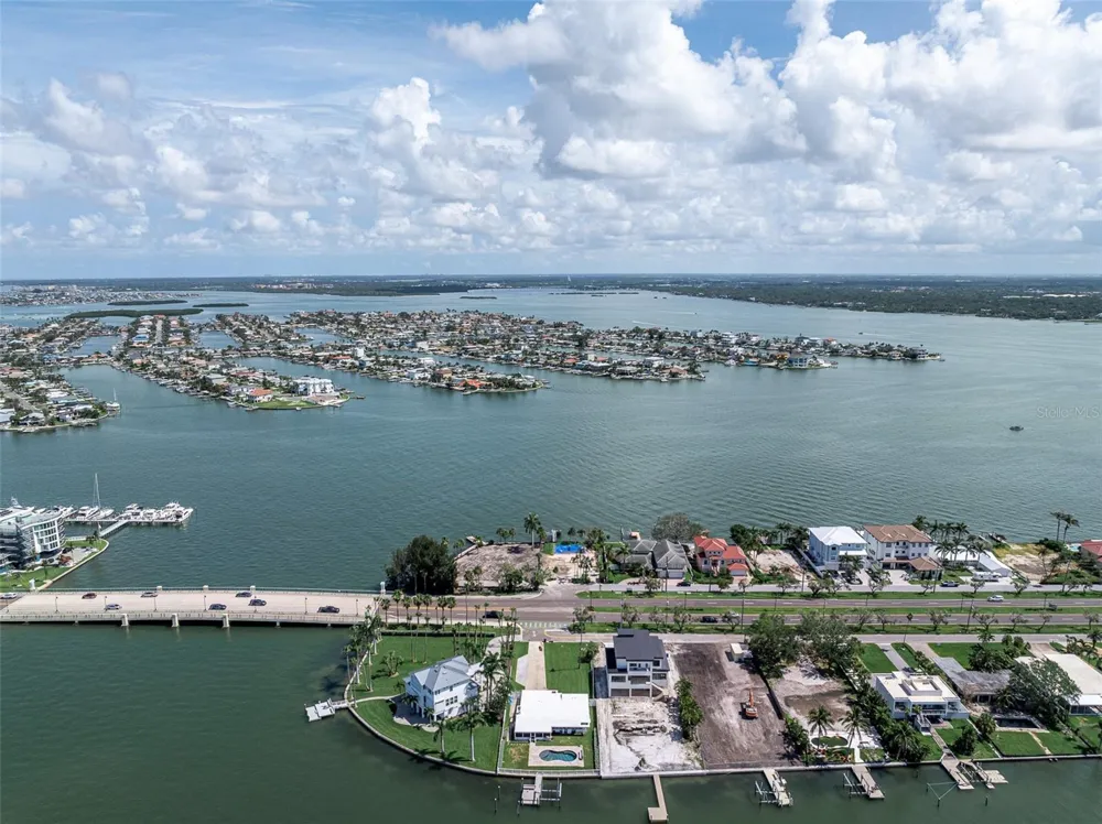 2 PARADISE LANE Treasure Island, FL 33706