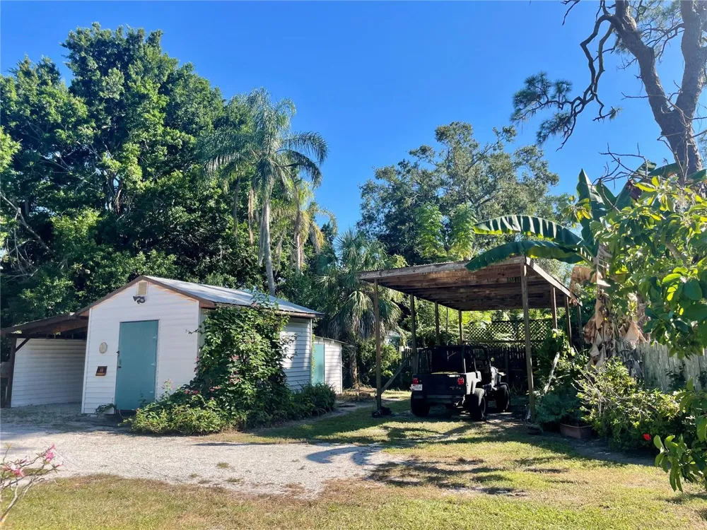550 46TH STREET Sarasota, FL 34234