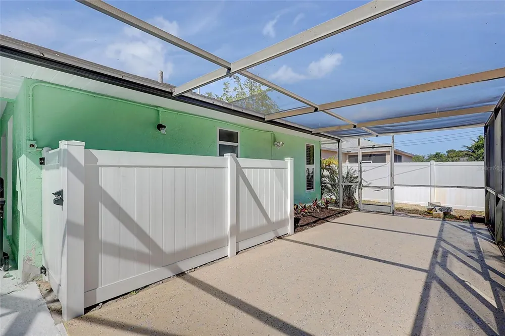 238 SW GROVE AVENUE Port St Lucie, FL 34983