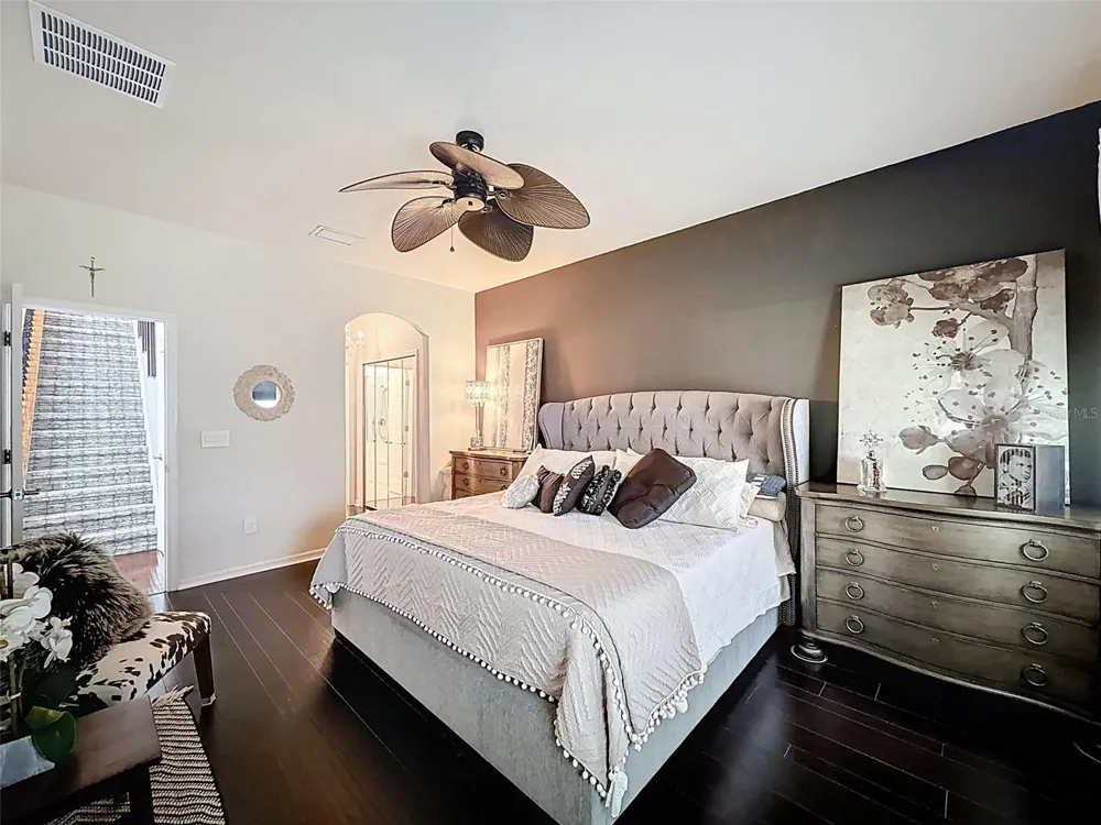 2539 SILVERBACK COURT Palm Harbor, FL 34684