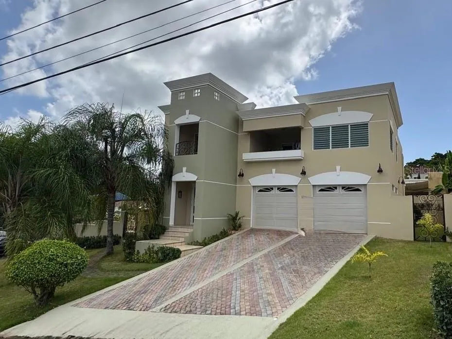 2 B-15 URB. ALTURAS DE MONTE BRISAS Gurabo, PR 00778