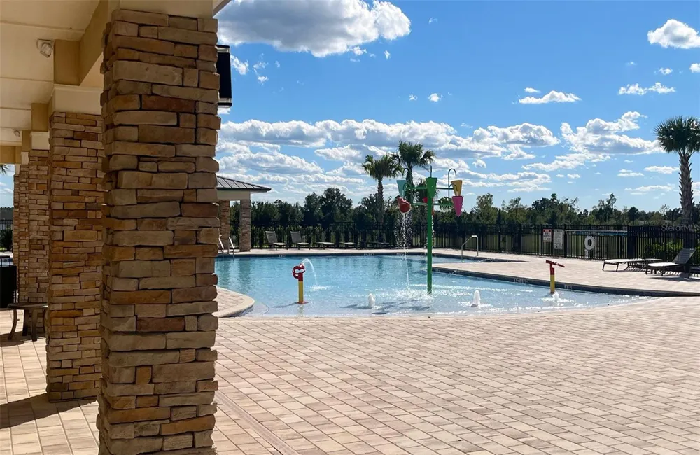 6708 SPOTTED EAGLE LOOP Howey In The Hills, FL 34737