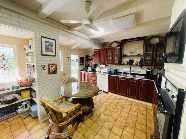 550 46TH STREET Sarasota, FL 34234