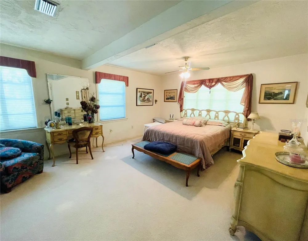 550 46TH STREET Sarasota, FL 34234
