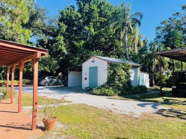 550 46TH STREET Sarasota, FL 34234